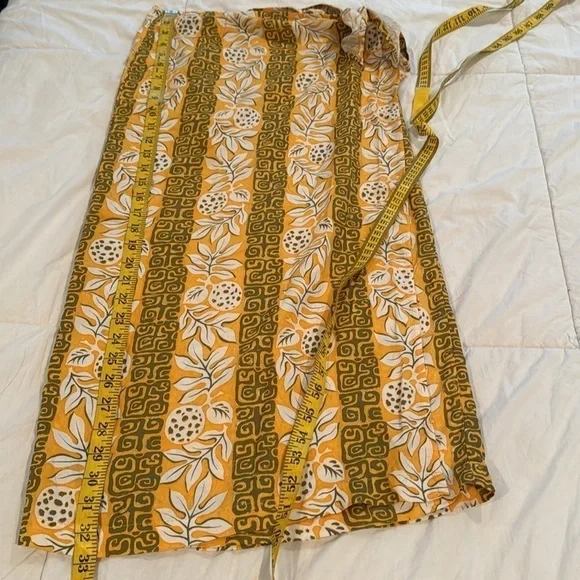 Kahala Hawaiian Island 🎉HP🎉wrap around skirt - Picture 8 of 8